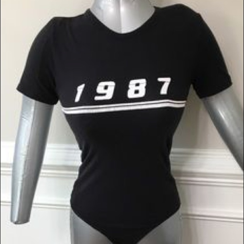 Zara 1987 Bodysuit with clasps at bottom